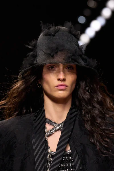 Look 56